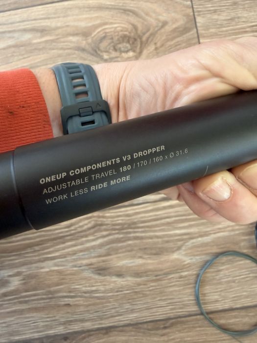 Хидравлично колче/Дропър  OneUp V3-180mm 31.6