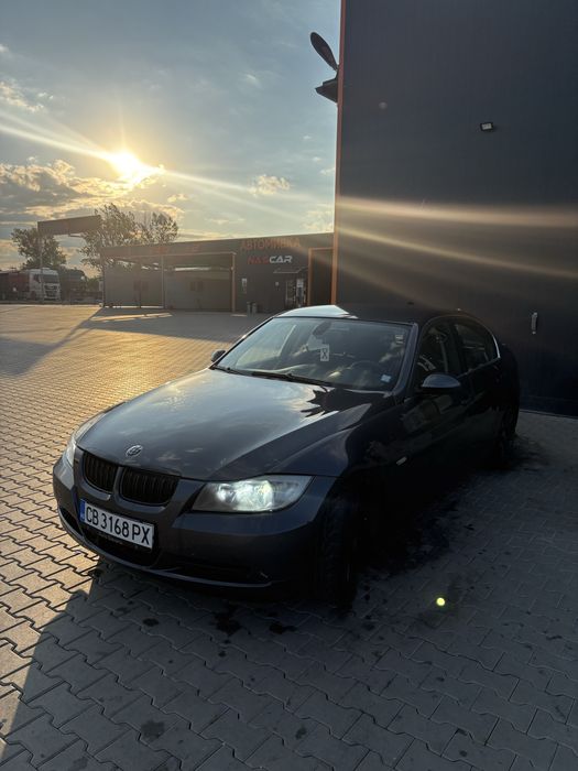 BMW 325xi 2.5 218hp