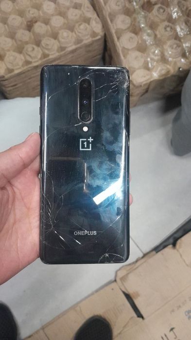 One Plus 8 с коробкой документами