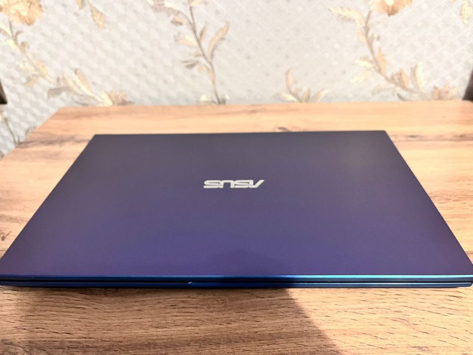 ASUS X515 EA ноутбук!! Состояние отличное