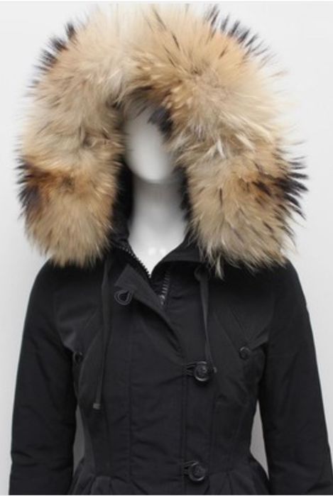 Moncler Arrious Giubbotto,  мех енота