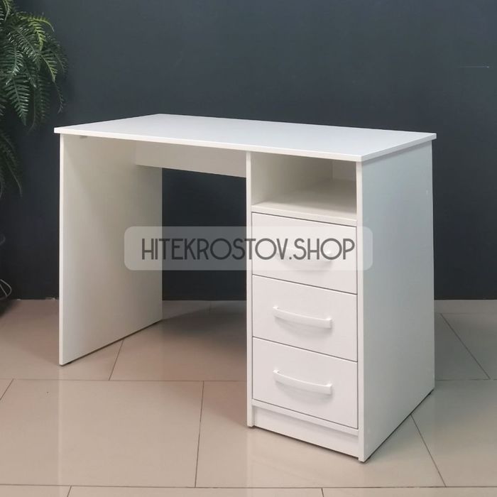 Стул для мастера/маникюрный стол/клиентский стул