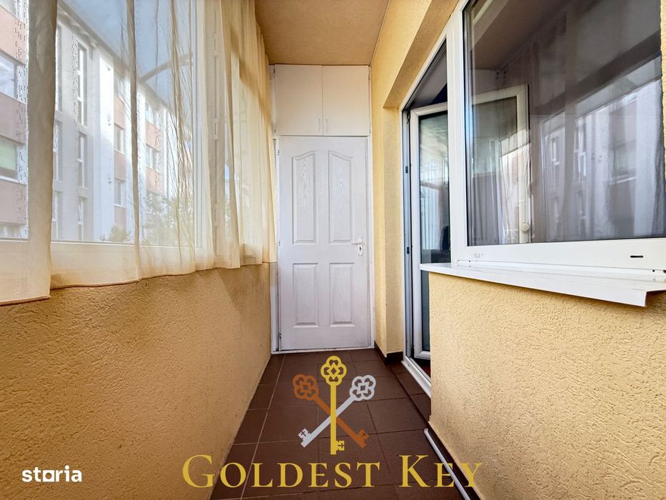 Apartament spatios cu 2 dormitoare, balcon, terasa si parcare! Eroilor
