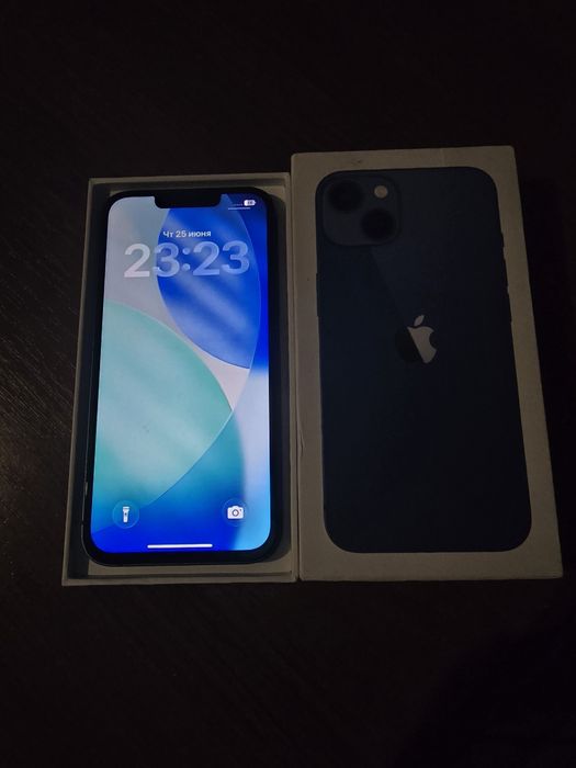 Продам iphone 13 Blue 128gb