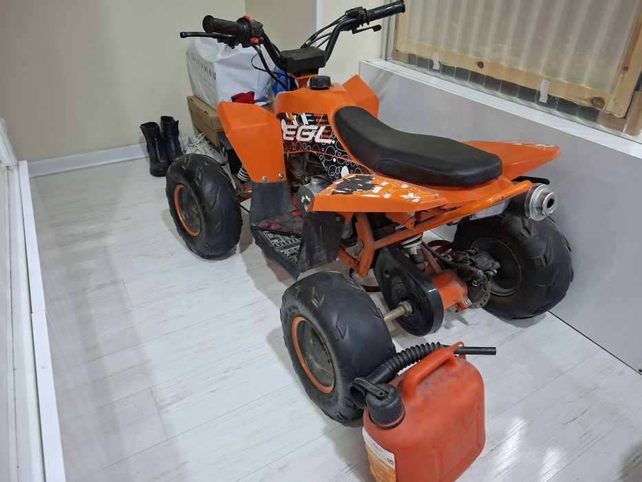 Продаётся квадроцикл