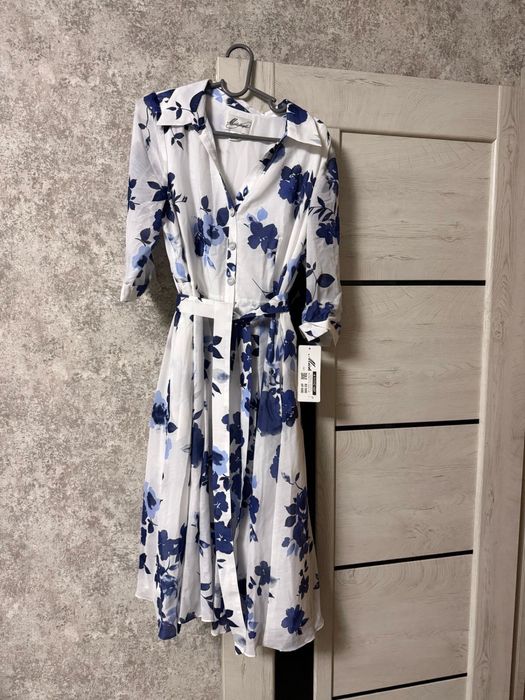 Шикарное платье  пр-во Корея