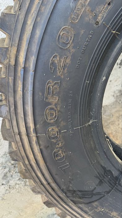 Резина 10.00 R20