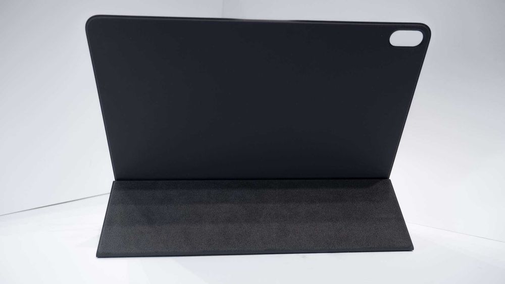 Apple iPad Pro 12.9 2018 - 256GB + Apple Pencil 2 + 2 кейса