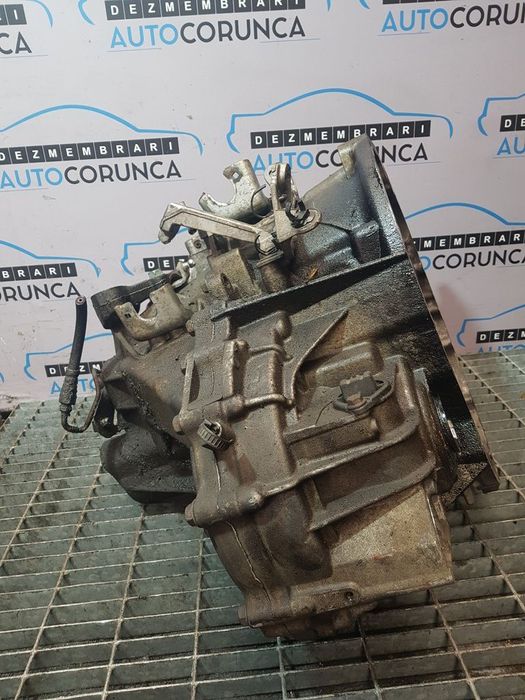 Cutie de viteze Nissan Qashqai Facelift 2.0 Dci 2010 - 2013 150CP Manuala 6 Trepte M9R ...