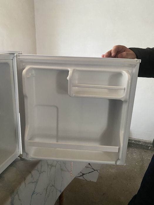 Продаю холодильник покупал летом