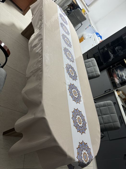 продам скатерть