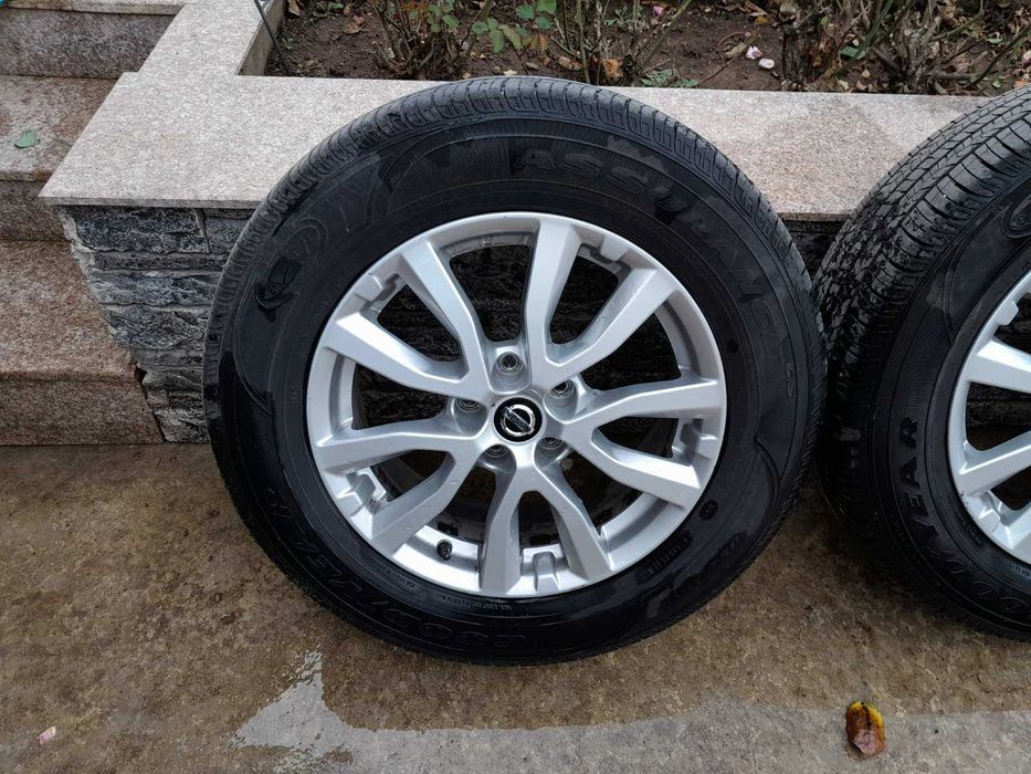 Продавам комплект лети джанти с гуми за Нисан X-Trall 2018г.