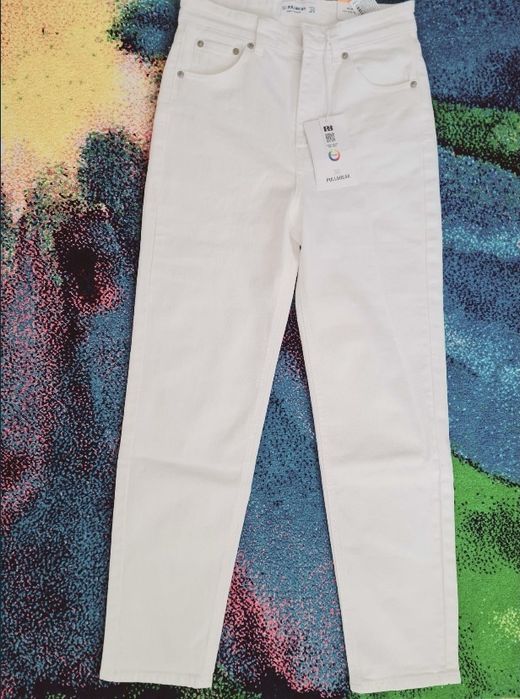 Нови бели дънки pull and bear 34