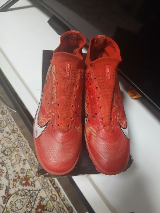 Сараканожки для футбола