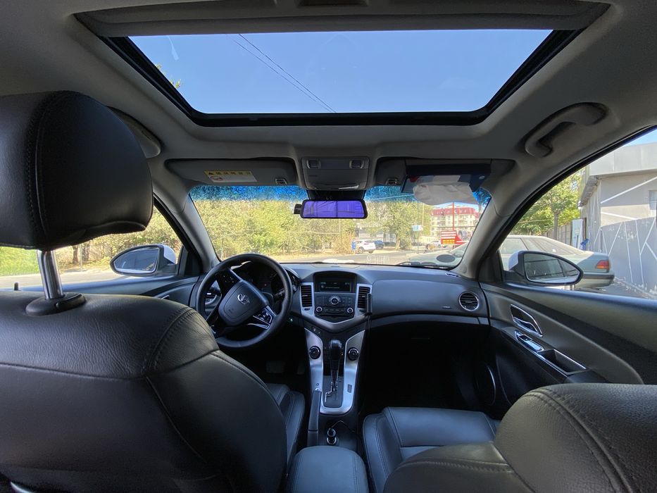 Cruze срочно состояние отличное!