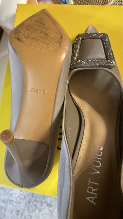 женские туфли с каблуком