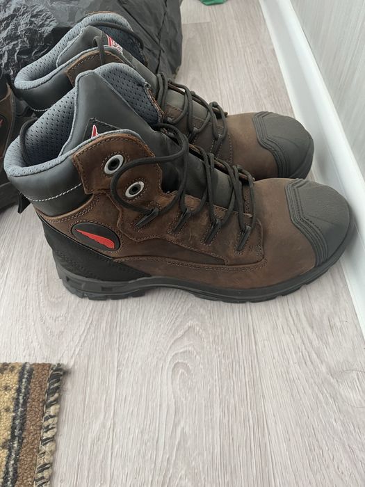 Продам сапоги мужские