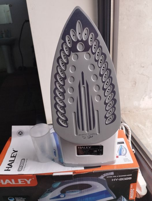 Утюг сотилади.холати 100%янги ишлатилмаган