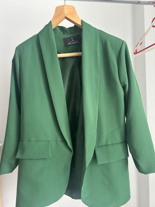 Елегантно дамско сако