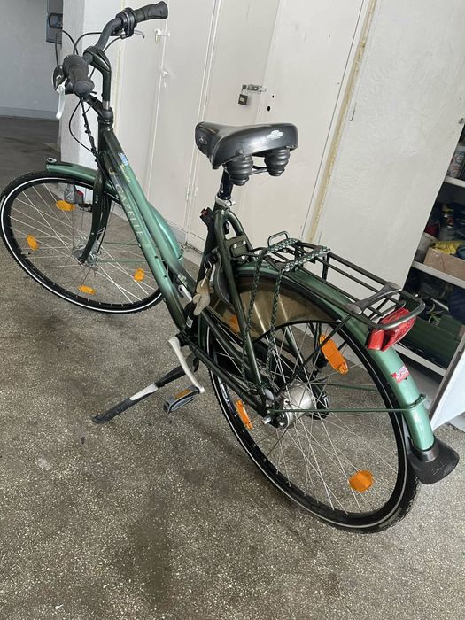Vand bicicleta in stare buna