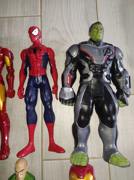 Hasbro Marvel Големи екшън фигури Оригинални