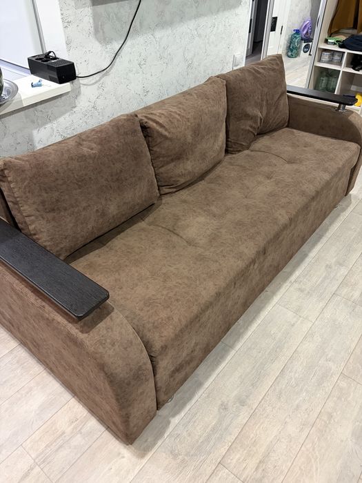 Продам диван раскладной