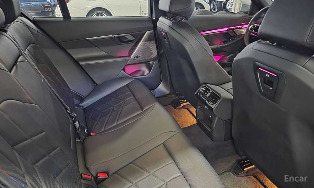 BMW 5-Series 520i Special Edition