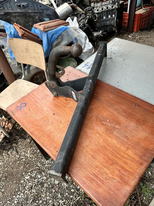 Теглич за Е класа w211