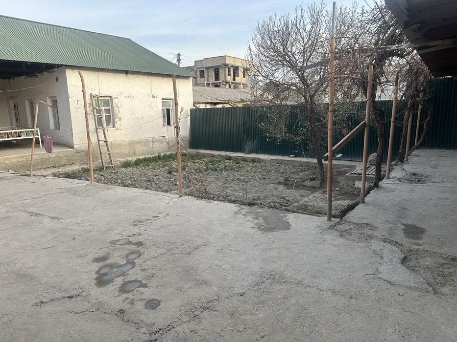 Вобкент марказидан ховли сотилади