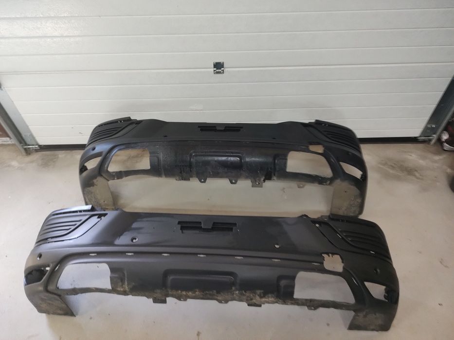 Bara spate , spoiler Renault Arkana