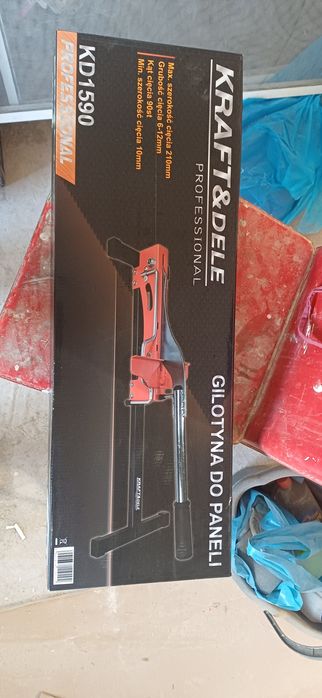 Vand presa taiat parchet Kraft $Dele