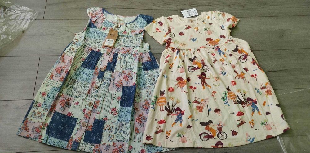 Дрехи за момиче 6-7 г яке, клинчета, долнища, рокли