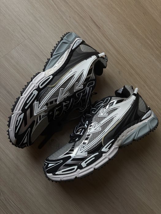 Off-white Be Right Back