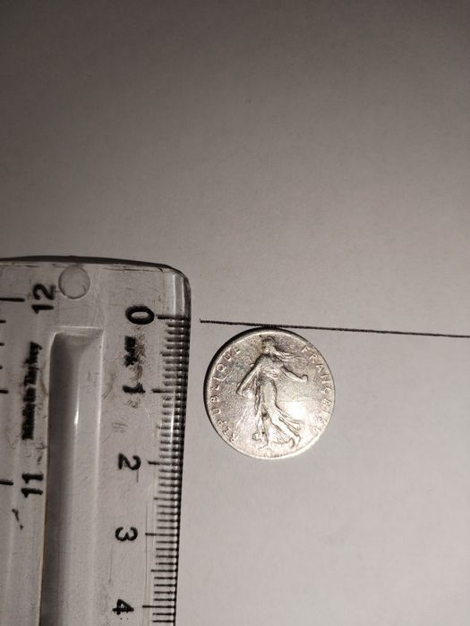 Monede vechi... Diferiți ani...