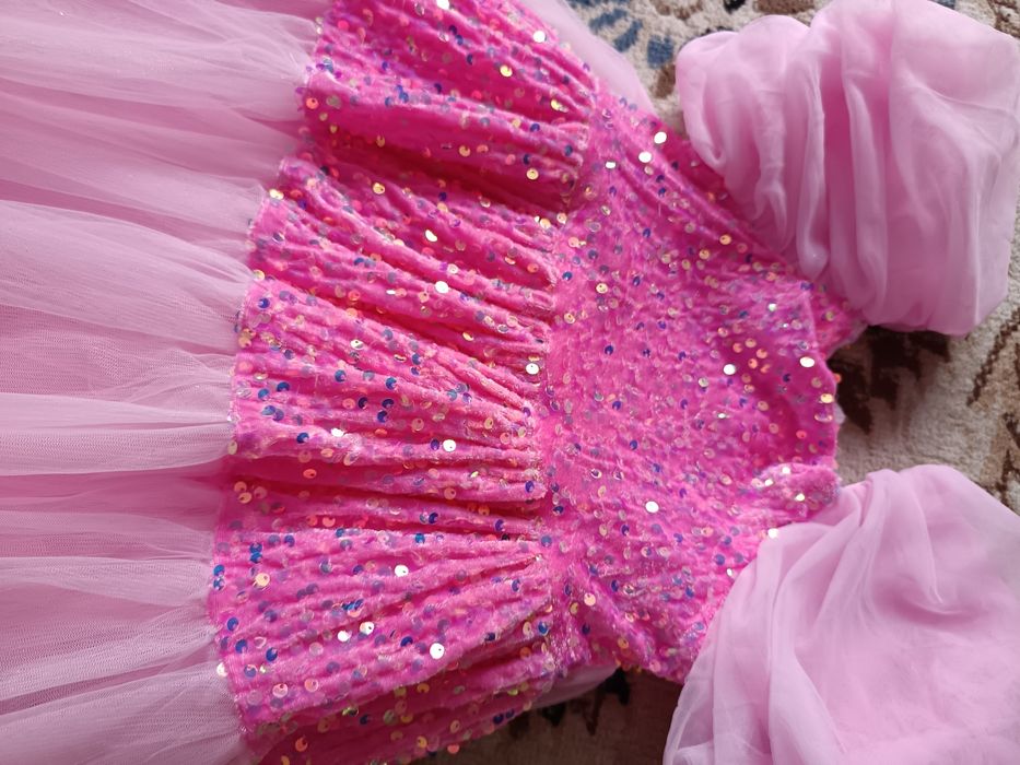 Продам детское платье