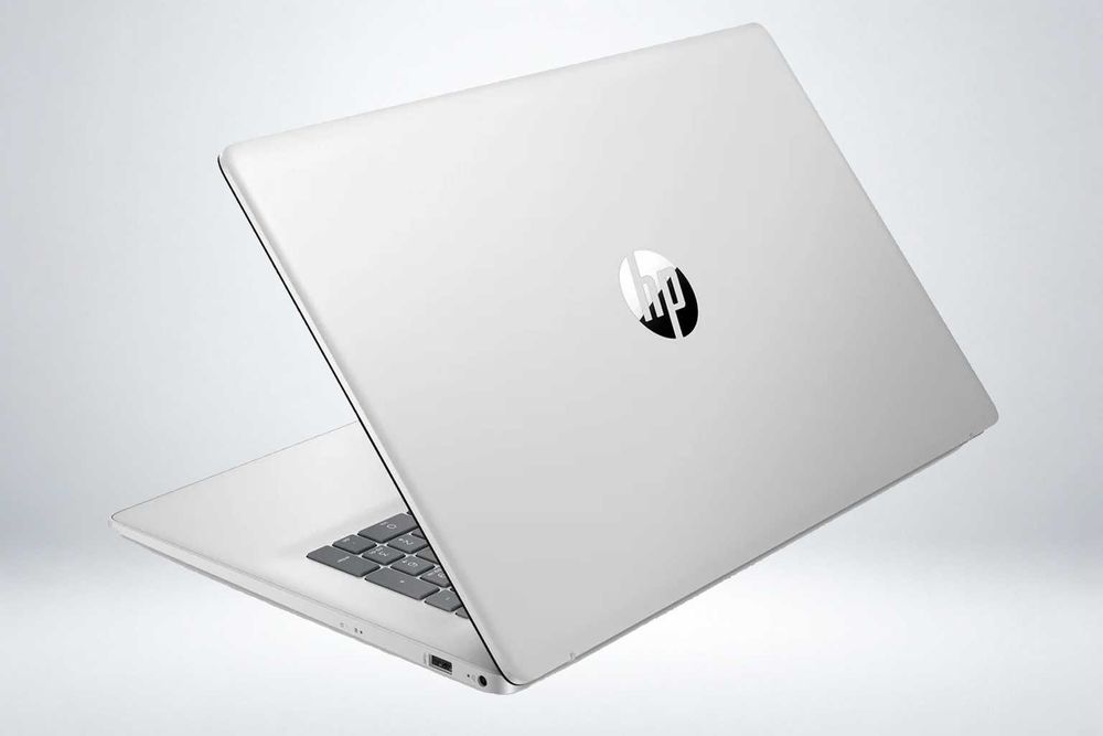 HP 17 / Ryzen 5 / 8GB DDR5 / 512GB SSD / 17.3" IPS / Гарантия 1 год