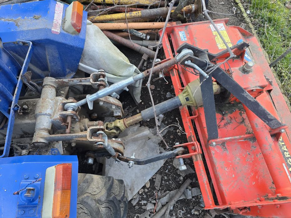 Tractoras ebro  4x4
