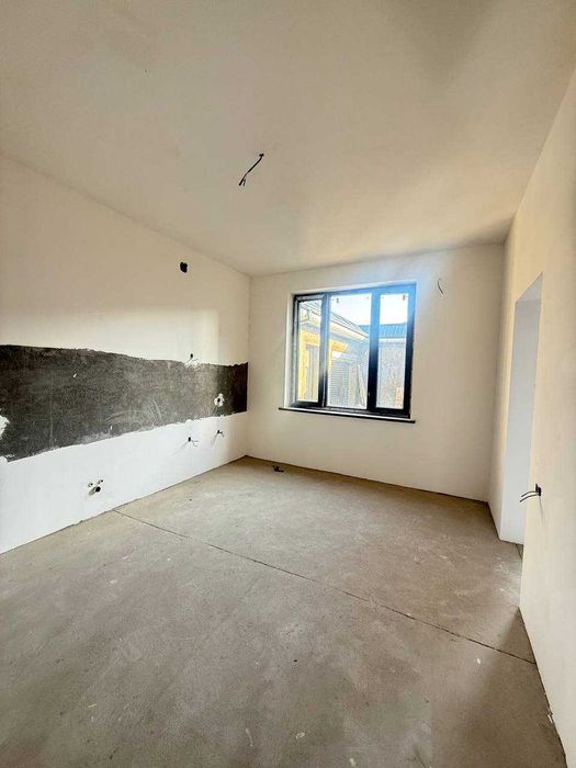 УЧ кахрамон постдан 3-3,5 км котеж 2 сотих 5 хона