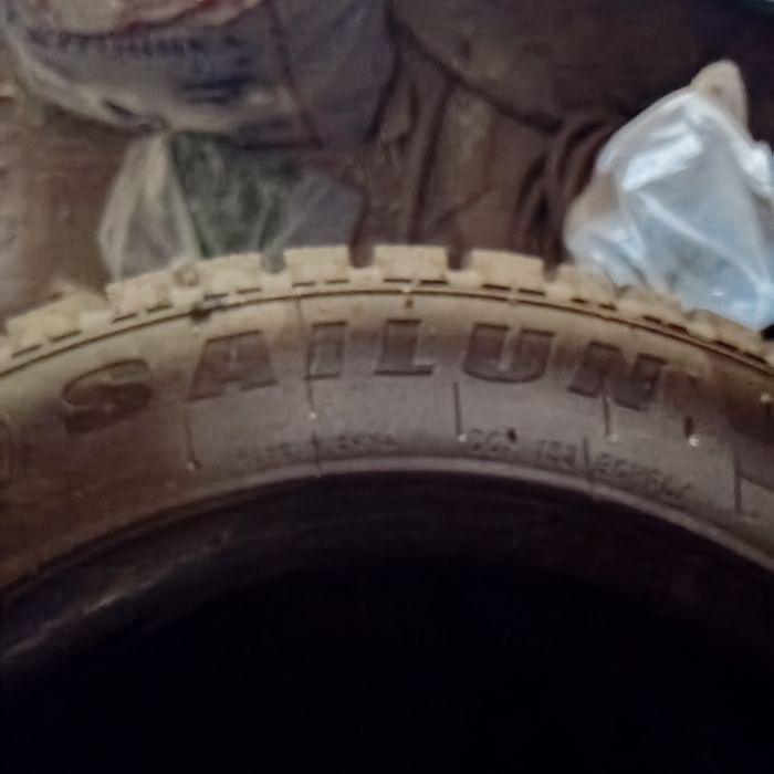 Зимние шины 205/55/16