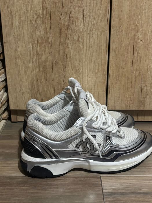 Adidasi Chanel CC runner