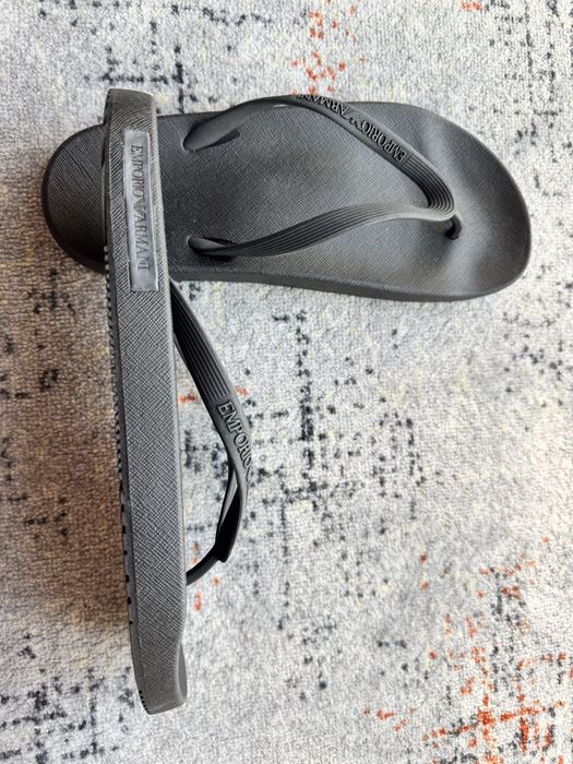 Emporio Armani , Нови , 43 номер