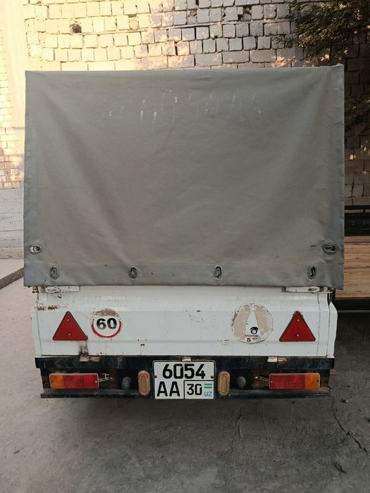 Прицеп пачти новый