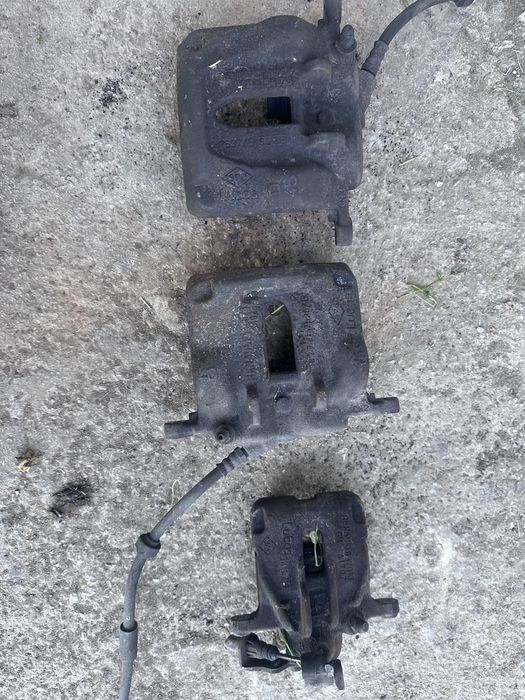 Спирачен апарат/Супорт за Опел виваро,рено трафик,нисан примастар