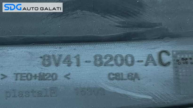 Grila Centrala cu Emblema Sigla de pe Bara Spoiler Ford Kuga 1 2008 - 2013 Cod 8V41-8200-AC [L5335]