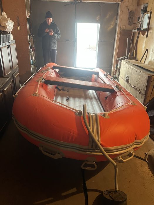 Надувная лодка Hydra Nova 380 Pro