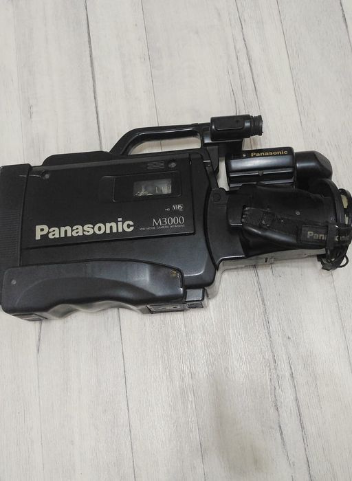 Пер де,Велик,люстра,кресло.т.б