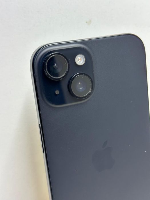 Продам Айфон 15 Plus 128г