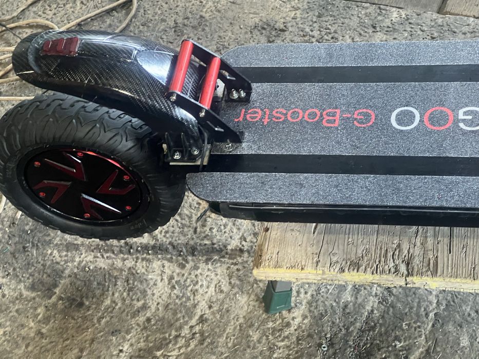 Troti kugo g booster schimb cu iphone sau samsung