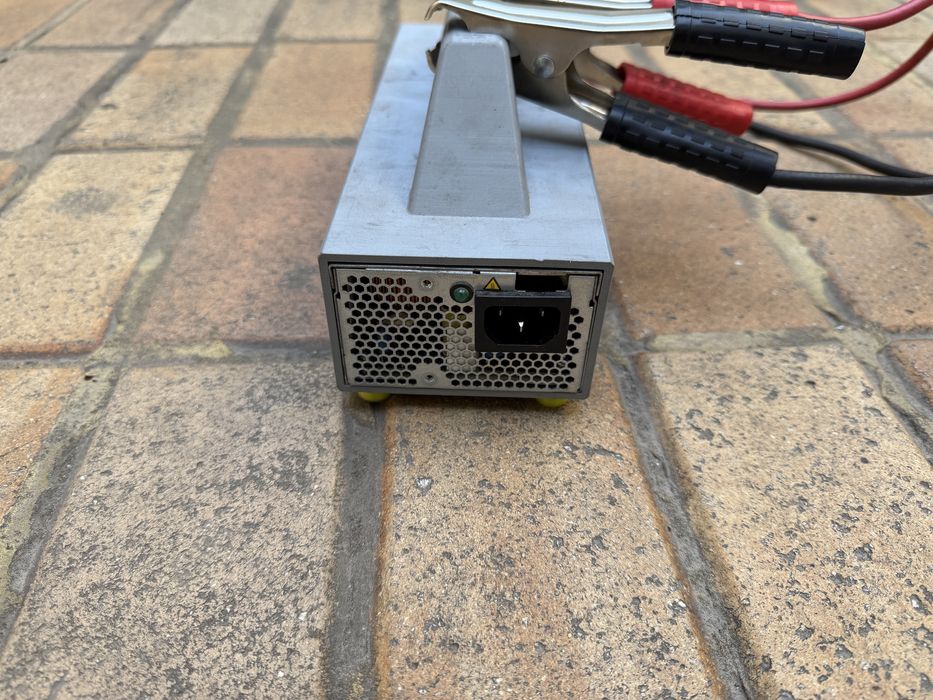 Поддържащо захранване за автосервиз 1200W / до 14v