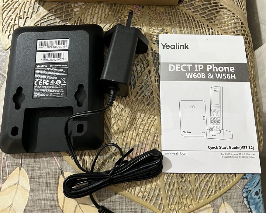 Stație de bază DECT VoIP Yealink W60B – NOUĂ (Centrală telefonie IP)